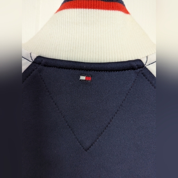 Tommy Hilfiger Boys (Size 8-10 - Medium) Sweatshirt/Jacket/Sweater - Picture 6 of 9